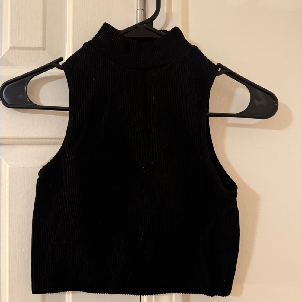 Black Ribbed Mock Neck Crop Top